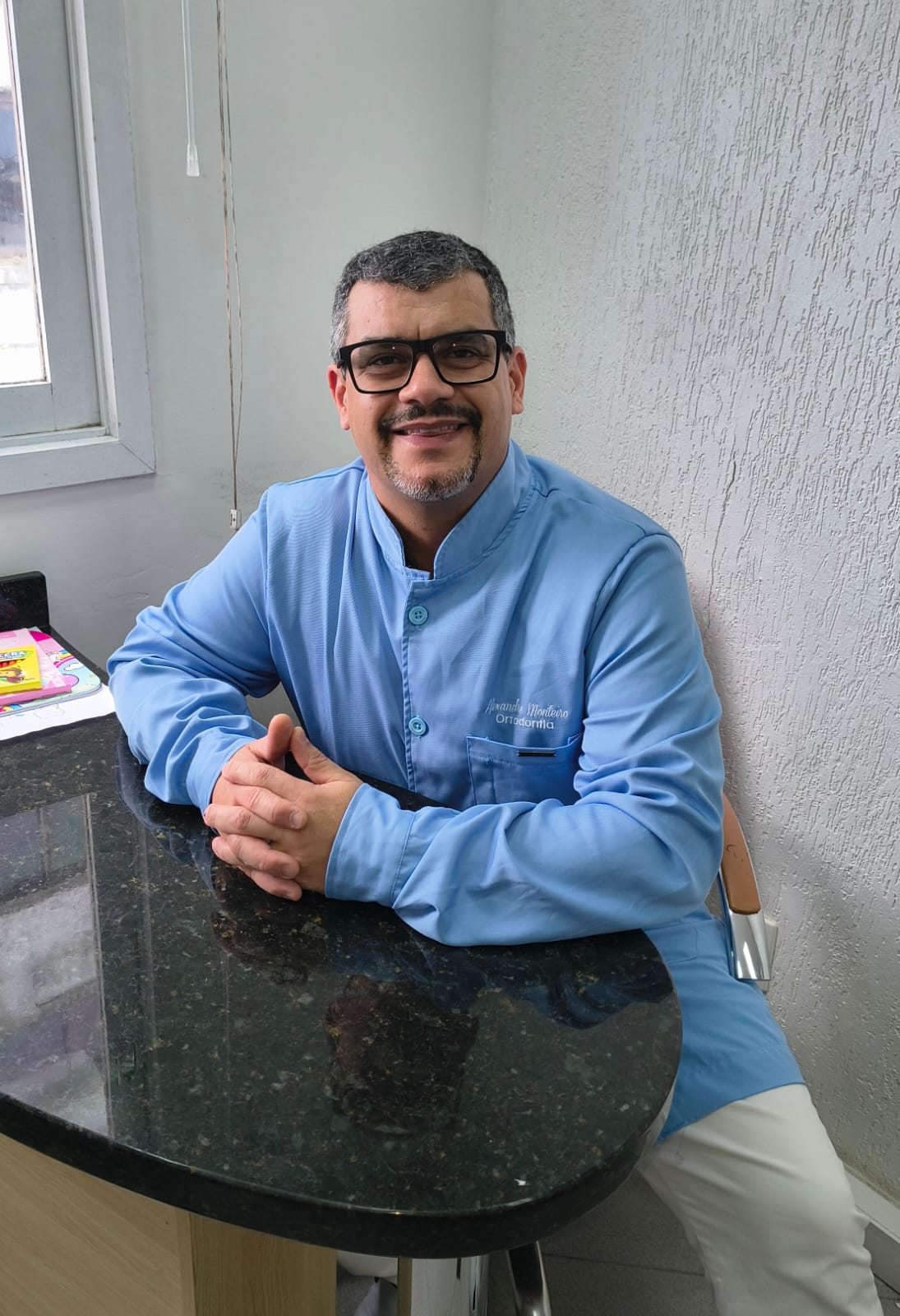 Dr. Alexandre Monteiro